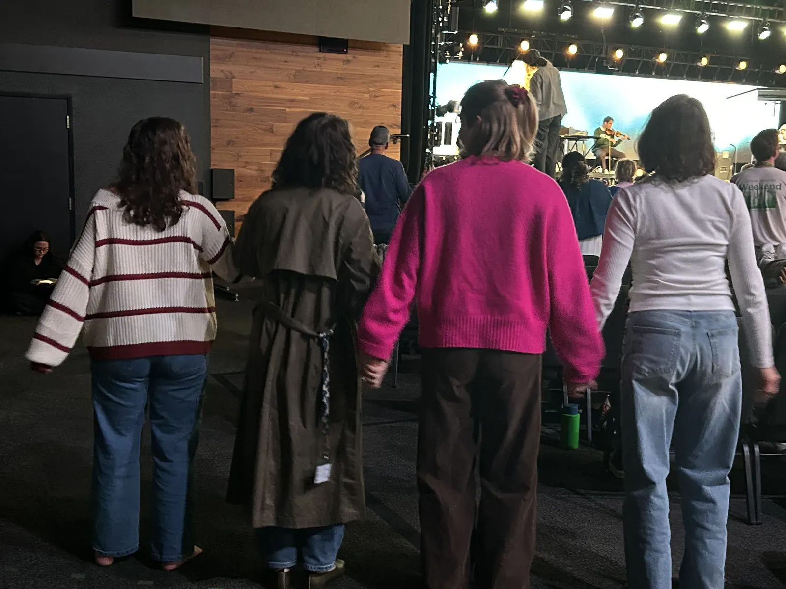 Students worshiping together during a BSSM gathering.